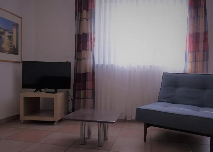 Ferienwohnung-Sanwald Friedrichshafen
